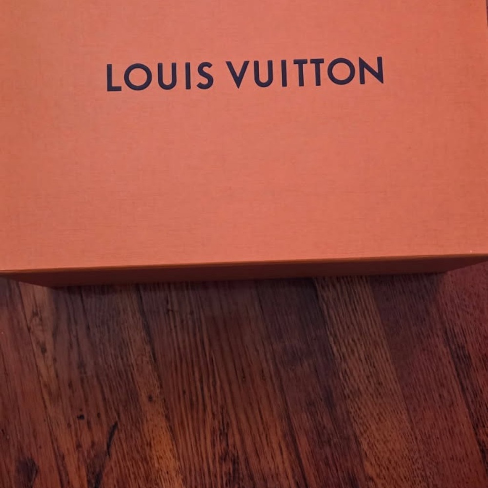 Louis Vuitton Black Leather Boots with Monogram Heel - Picture 6 of 8